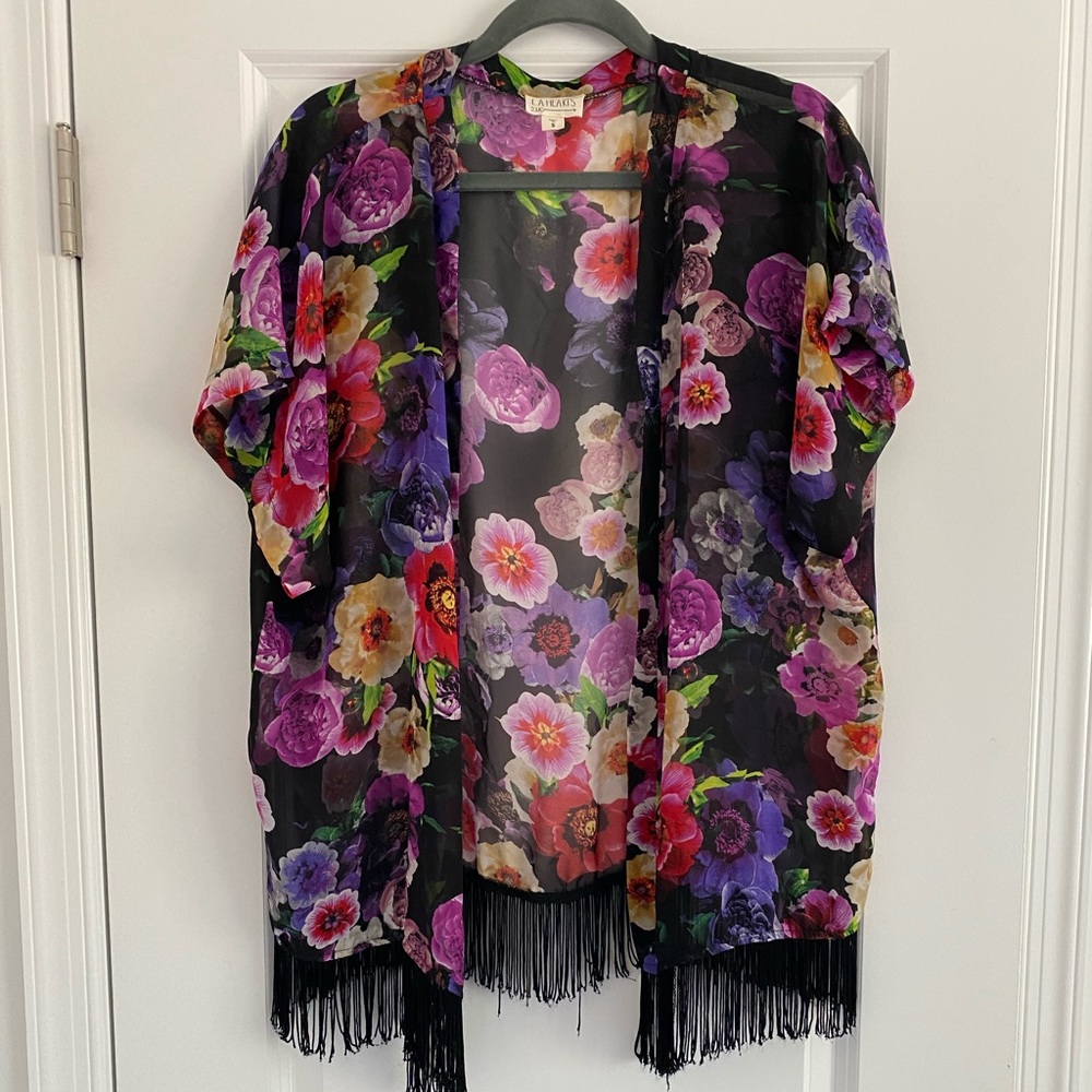 La Hearts floral kimono